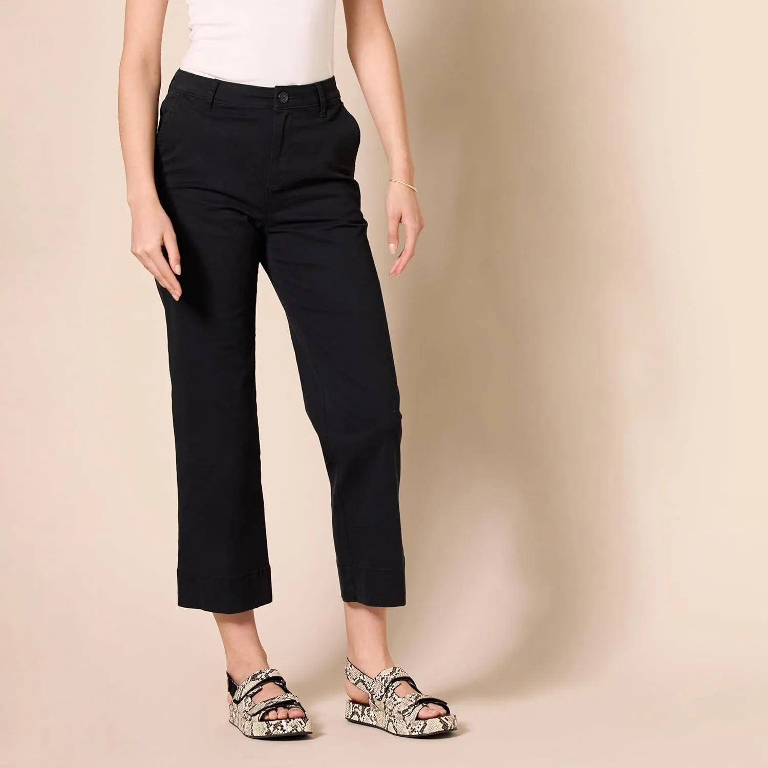 Amazon Essentials Women's High-Rise Regular-Fit Ankle-Length Wide-Leg Khaki Pant