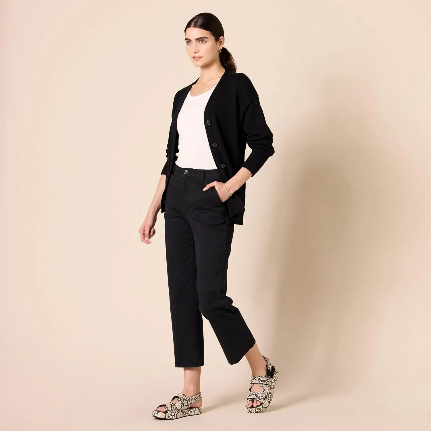 Amazon Essentials Women's High-Rise Regular-Fit Ankle-Length Wide-Leg Khaki Pant