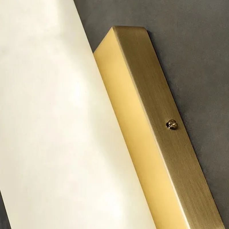 Aquilus Wall Lamp