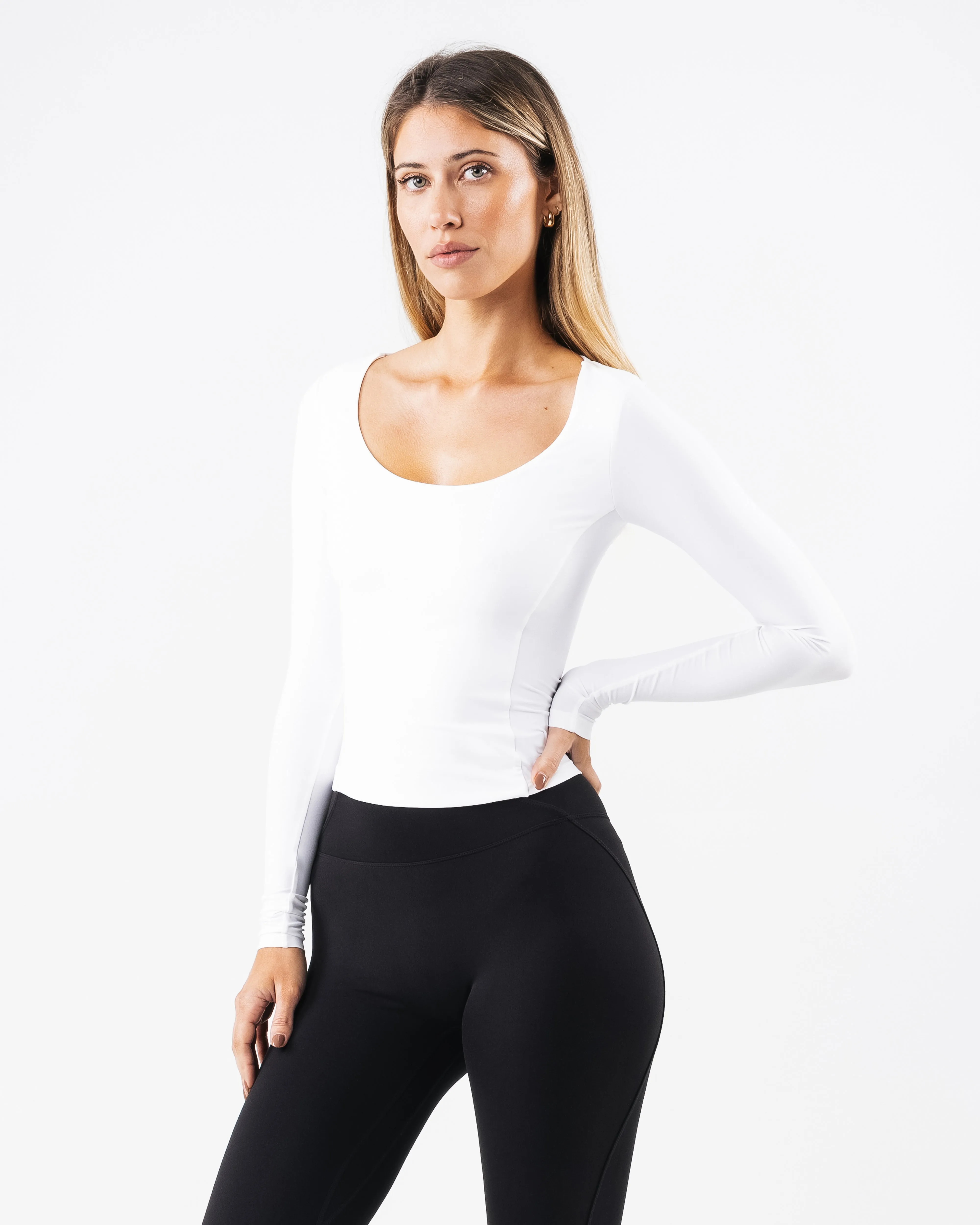 Basics Long Sleeve - White