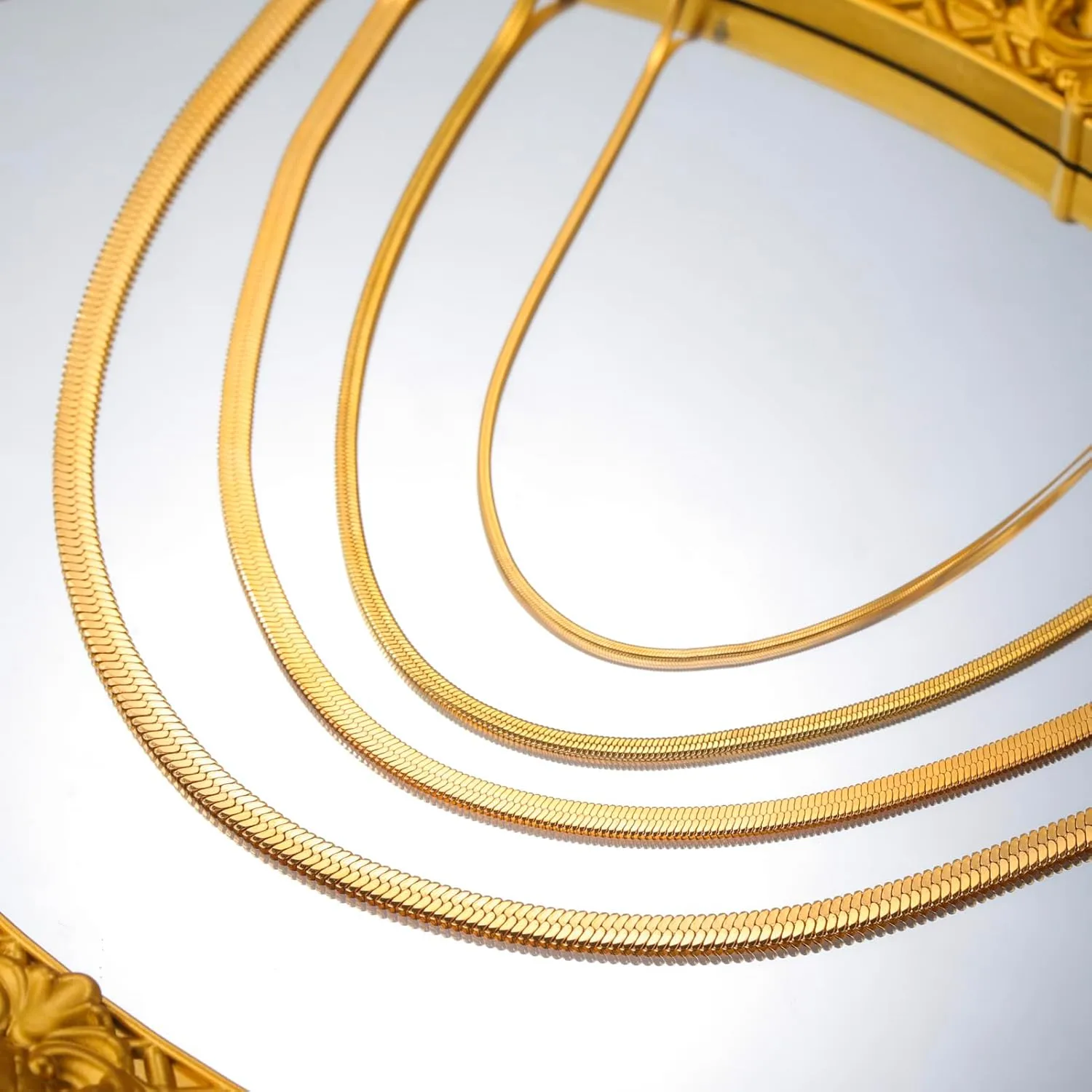 Dreamtimes Snake Chain Necklace for Women and Men Dainty Simple Necklace Gold Choker Necklaces Herringbone Chain Necklaces Snake Chain Choker Necklaces