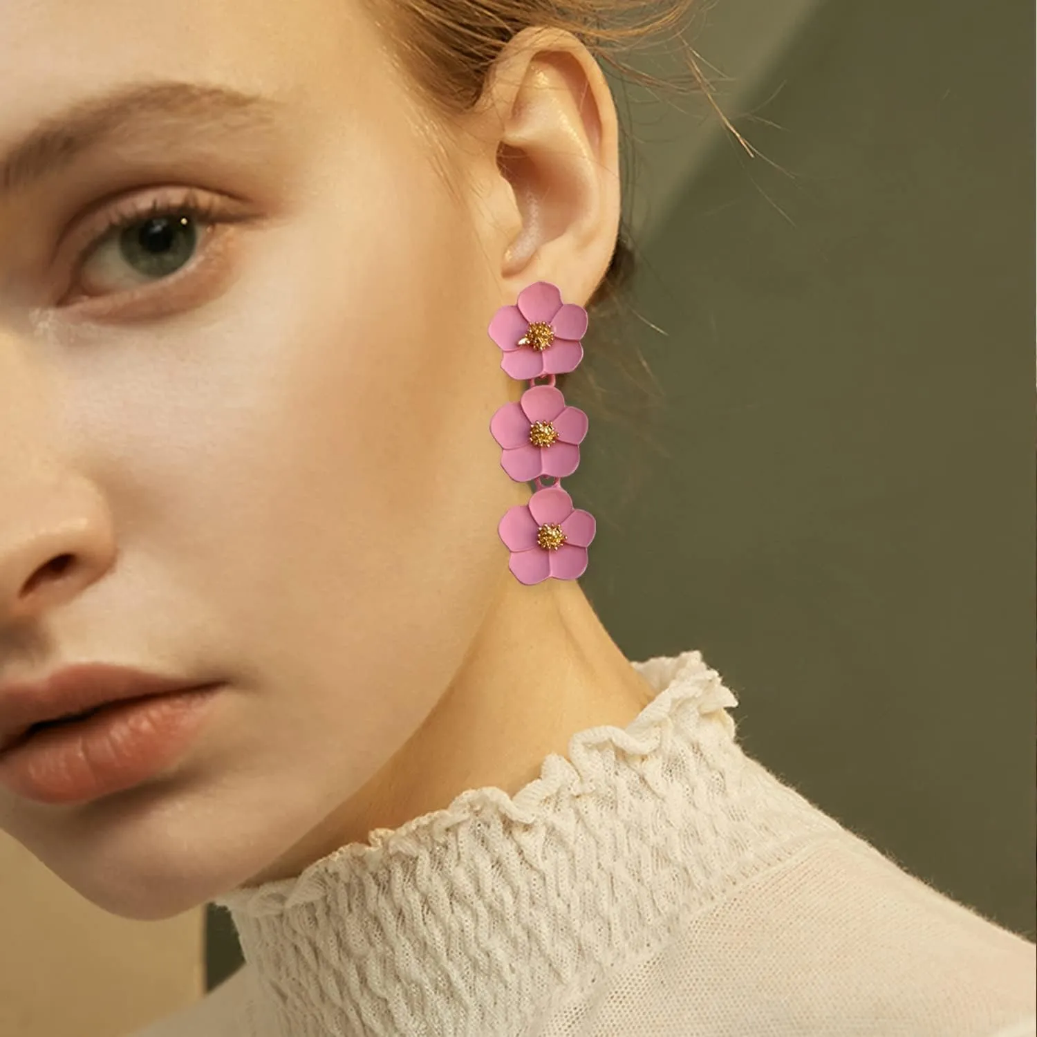 Elegant Chic Large Metal White Flower Dangle Earrings Bohemian Layered Floral Petal Drop Earrings Statement Hypoallergenic Red Flower Stud Earring for Women Wedding Jewelry Gifts