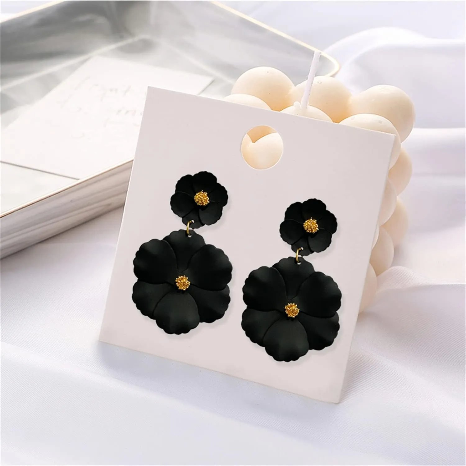 Elegant Chic Large Metal White Flower Dangle Earrings Bohemian Layered Floral Petal Drop Earrings Statement Hypoallergenic Red Flower Stud Earring for Women Wedding Jewelry Gifts