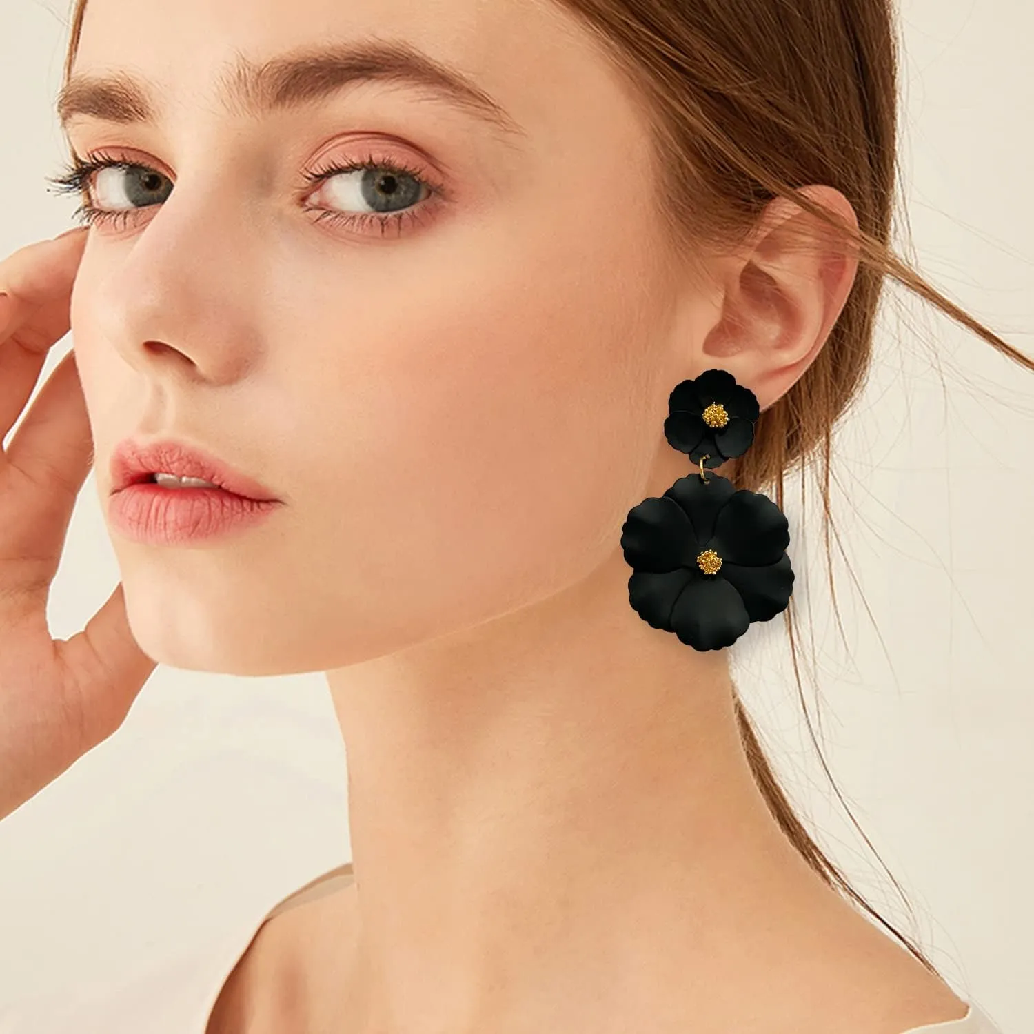Elegant Chic Large Metal White Flower Dangle Earrings Bohemian Layered Floral Petal Drop Earrings Statement Hypoallergenic Red Flower Stud Earring for Women Wedding Jewelry Gifts