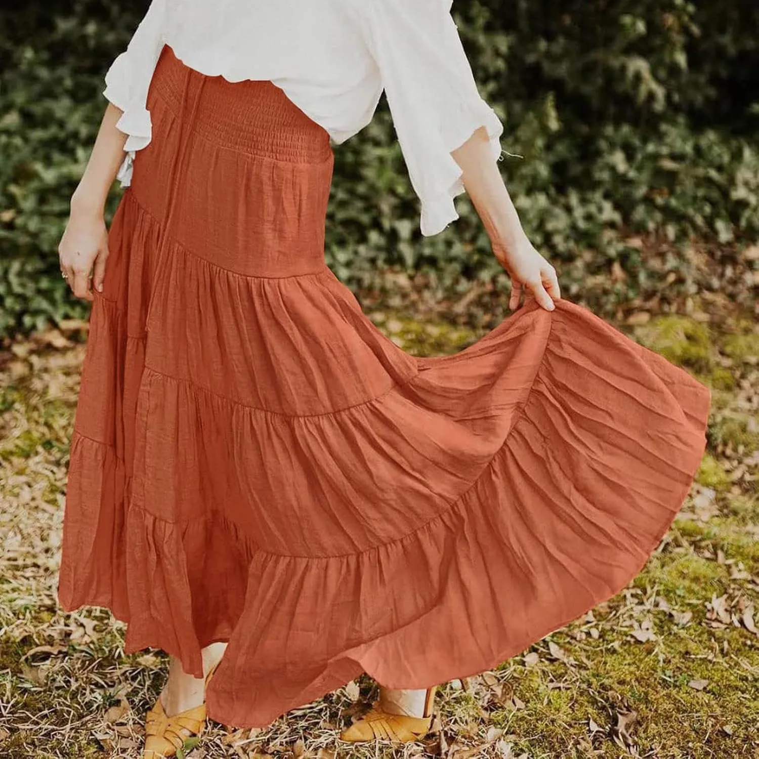 Flowy Maxi Skirt for Women Elastic High Waist Boho Pleated Long Skirts Summer Beach Tiered A-Line Skirts 2025 Trendy
