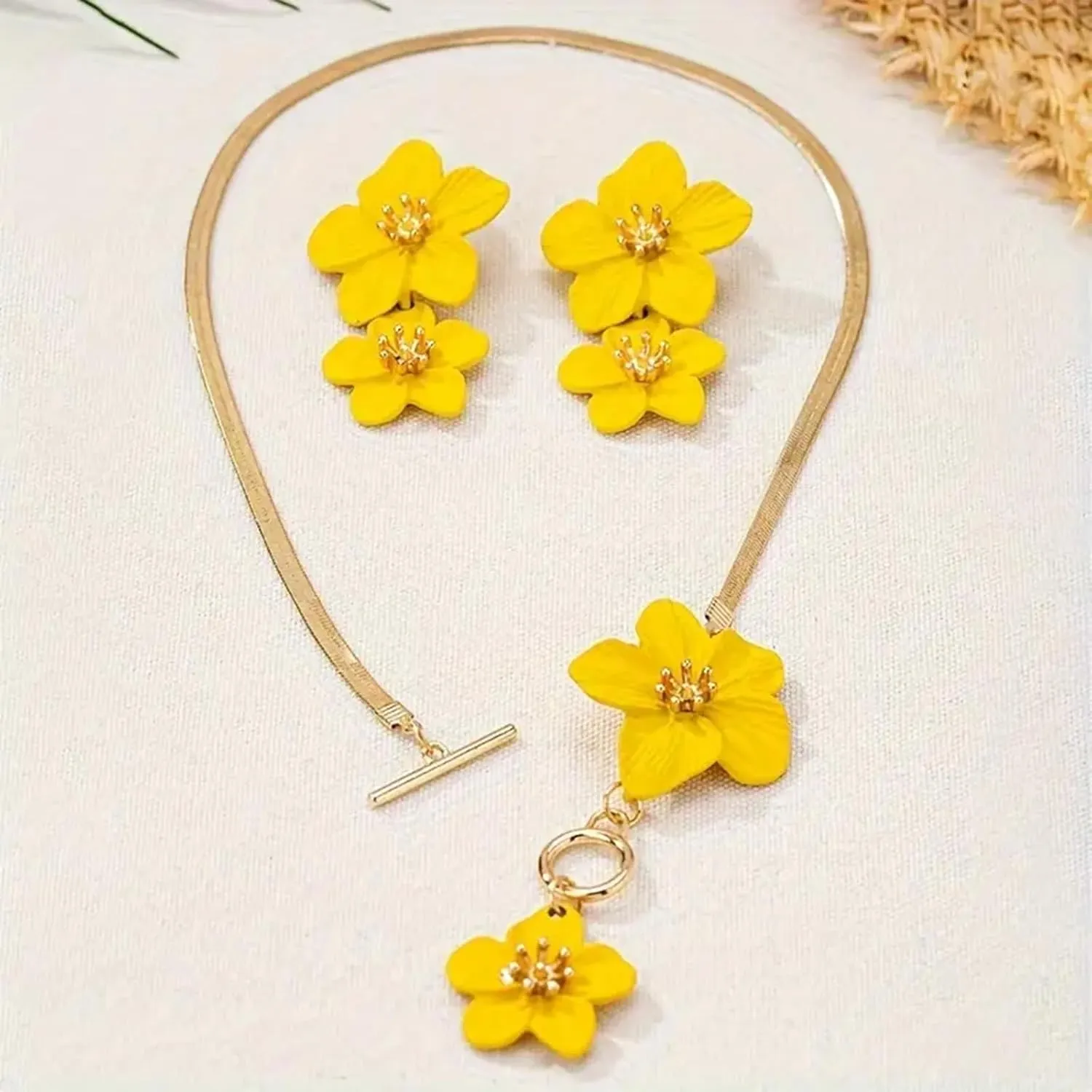 Gold Flower Earrings Necklace Set Floral Statement Earrings for Women Flower Wedding Jewelry Sets for Brides Wedding Guest Dresses for Women 2025