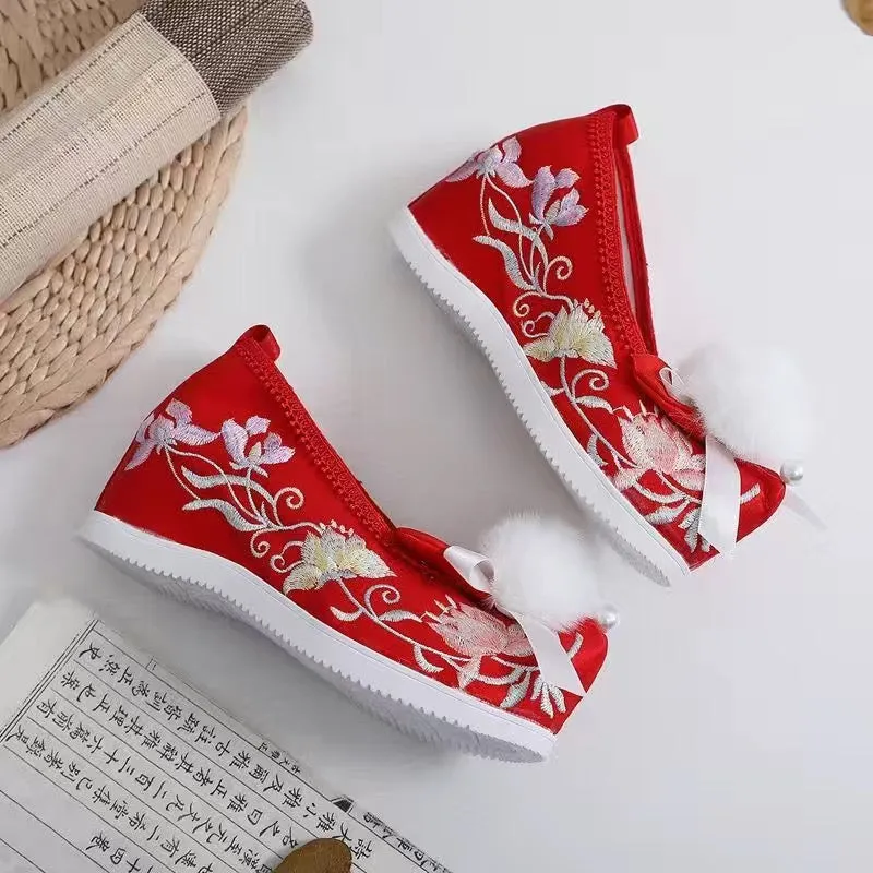 Hanfu Shoes: Tammy