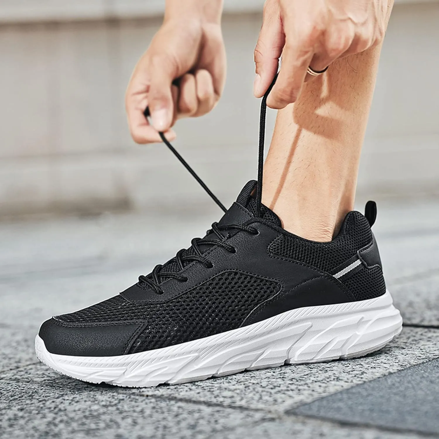 Men's Comfortable Canvas Shoes Lightweight Breathable Slip On Running Shoe Casual Soft Flat Soled Walking Shoes