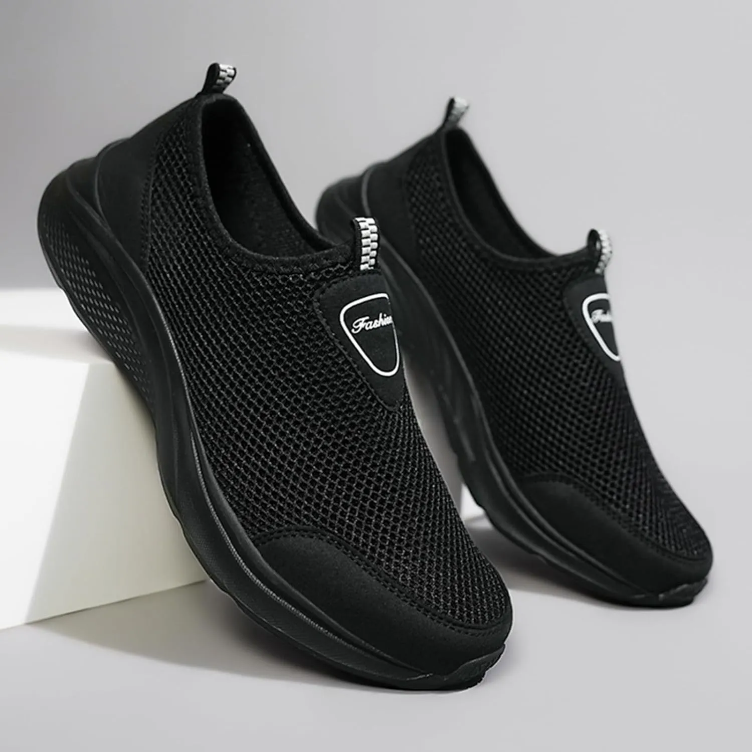 Outdoor Jogging Sneaker for Men Slip On Lightweight Breathable Fashion Sneaker Convenient Elderly Slip On Shoes