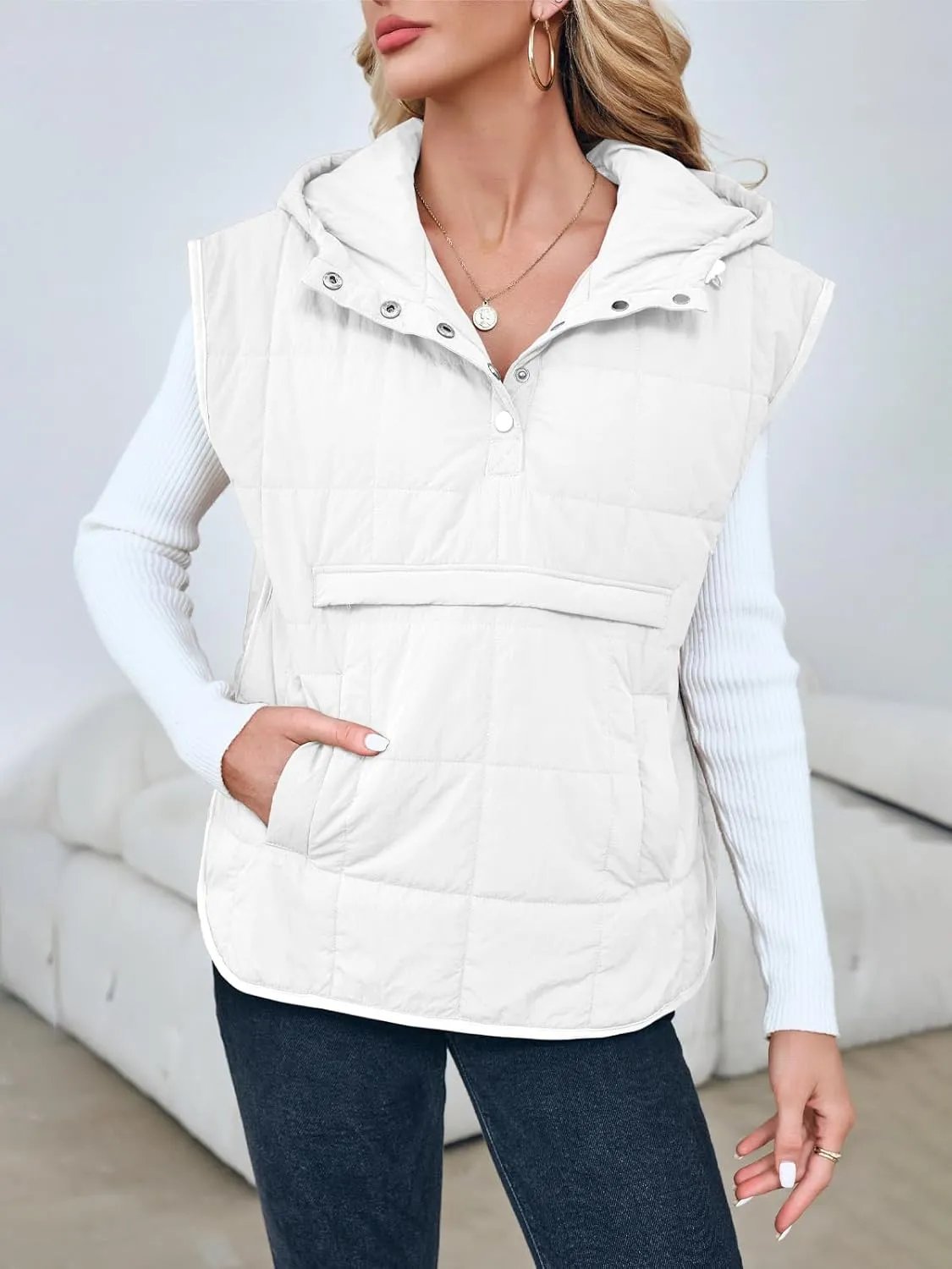 Saodimallsu Womens Quilted Puffer Vest Sleeveless Hoodies Fall Winter Tops with Kangaroo Pockets