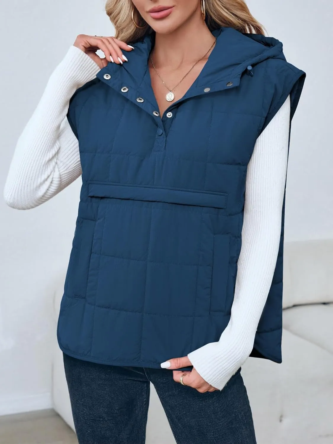 Saodimallsu Womens Quilted Puffer Vest Sleeveless Hoodies Fall Winter Tops with Kangaroo Pockets